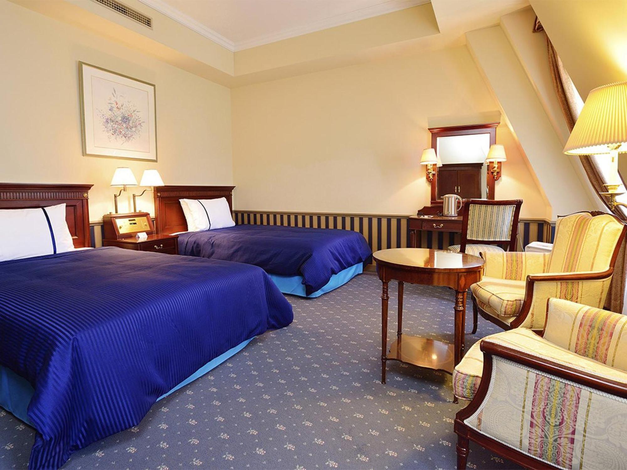 Hotel Den Haag Huis Ten Bosch Сасебо Экстерьер фото A room at the hotel
