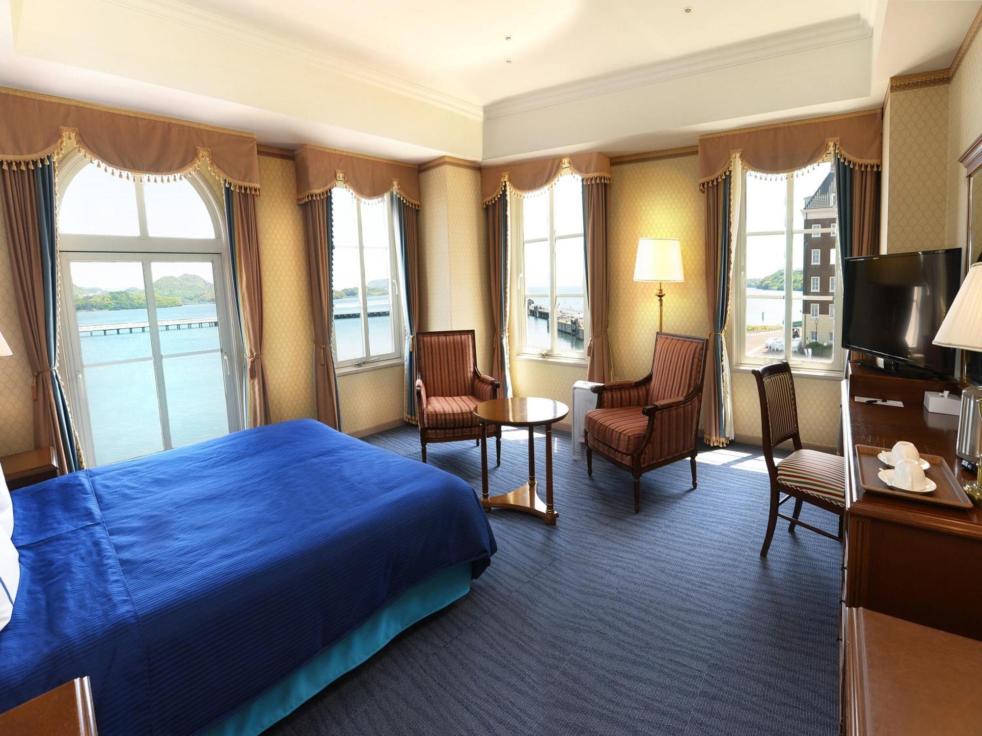 Hotel Den Haag Huis Ten Bosch Сасебо Экстерьер фото A room at the hotel